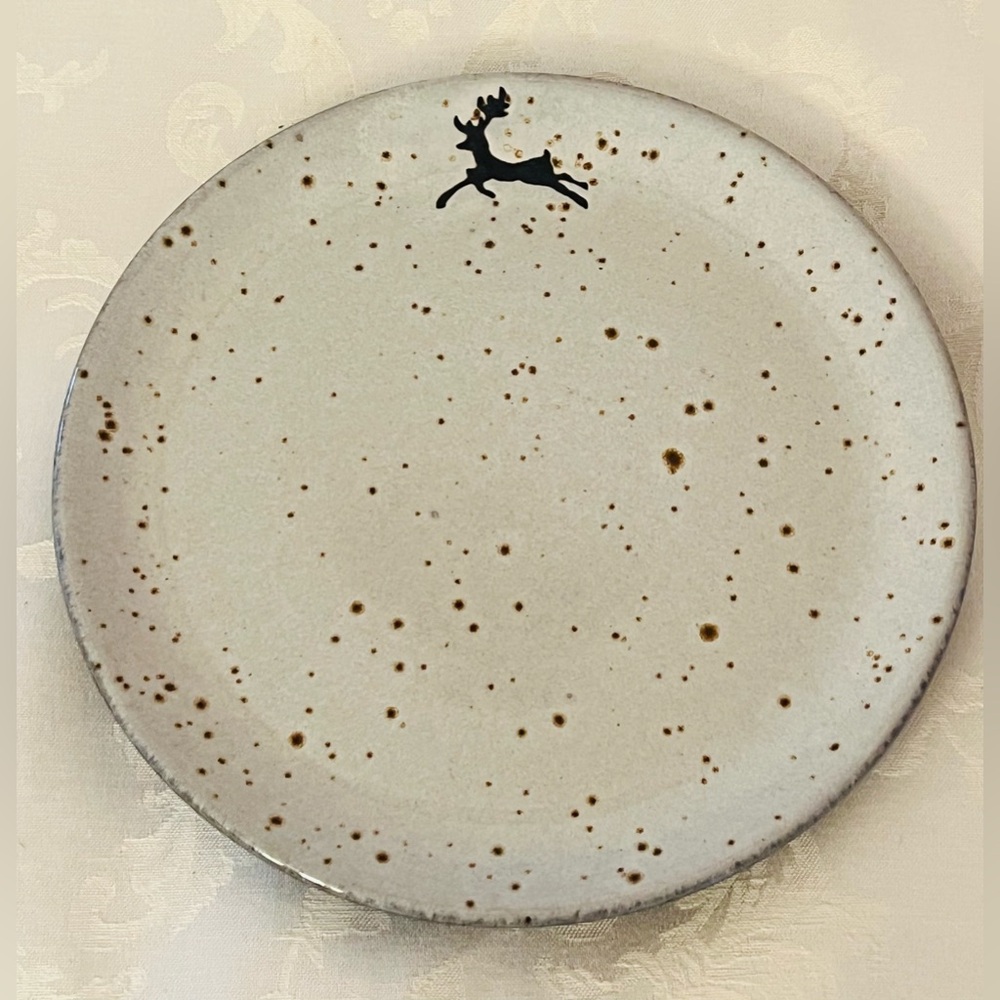 NWOB Pottery Barn Rustic Reindeer Terracotta Dinner Plates S/4 Christmas Holiday - Picture 6 of 16
